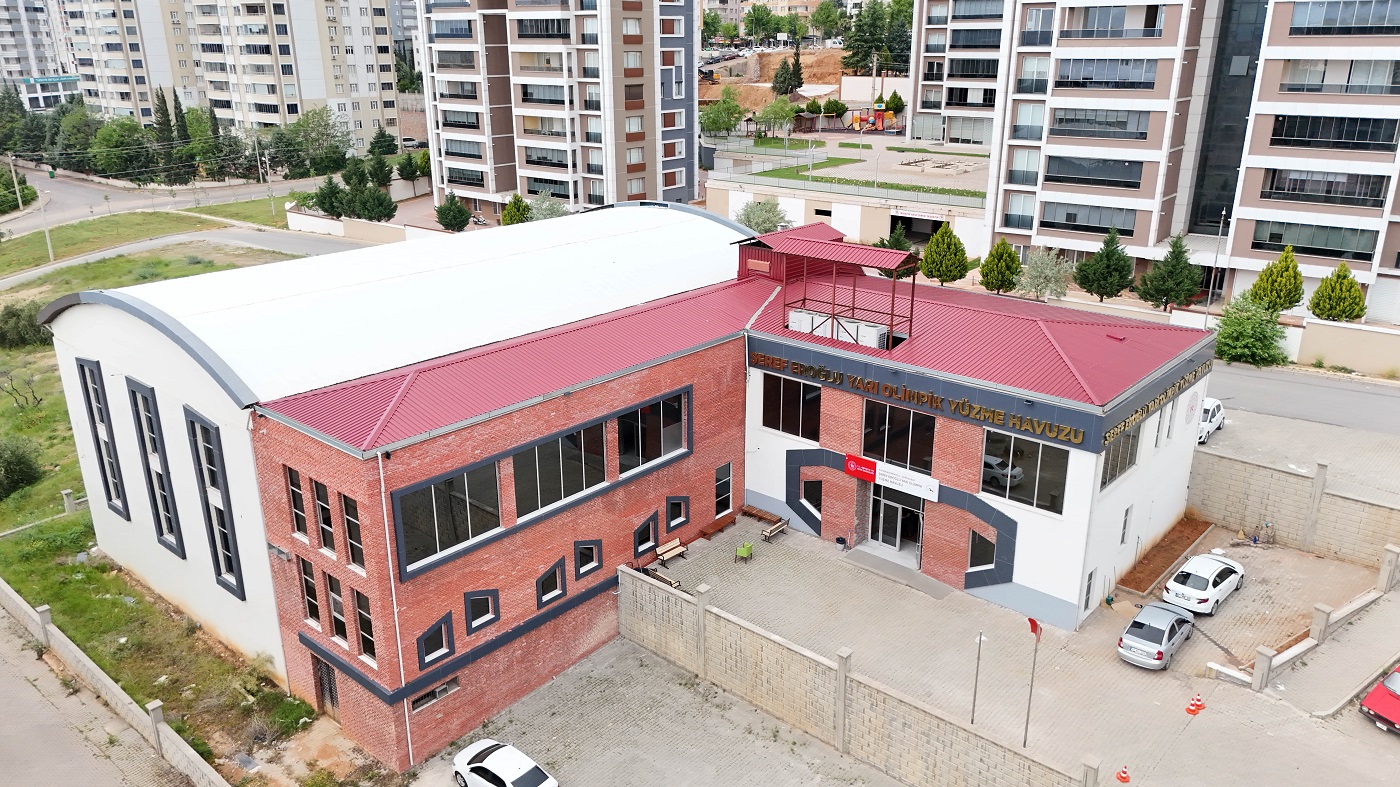 Şeref Eroğlu Yüzme Havuzu Hizmete Açıldı (2)