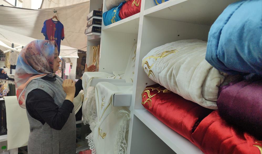 Tek Sermayesi Dikiş İğnesiydi, Şimdi İşinin Patron Oldu 1