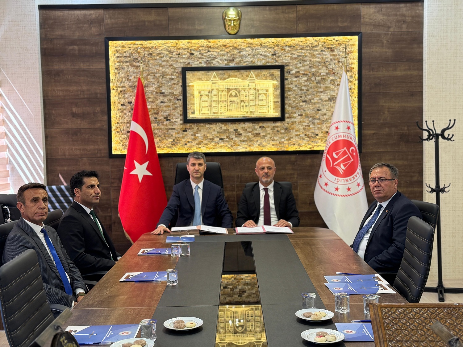 Topluma Fayda İçin El Ele Hükümlülerden Afşin’e Destek (2)