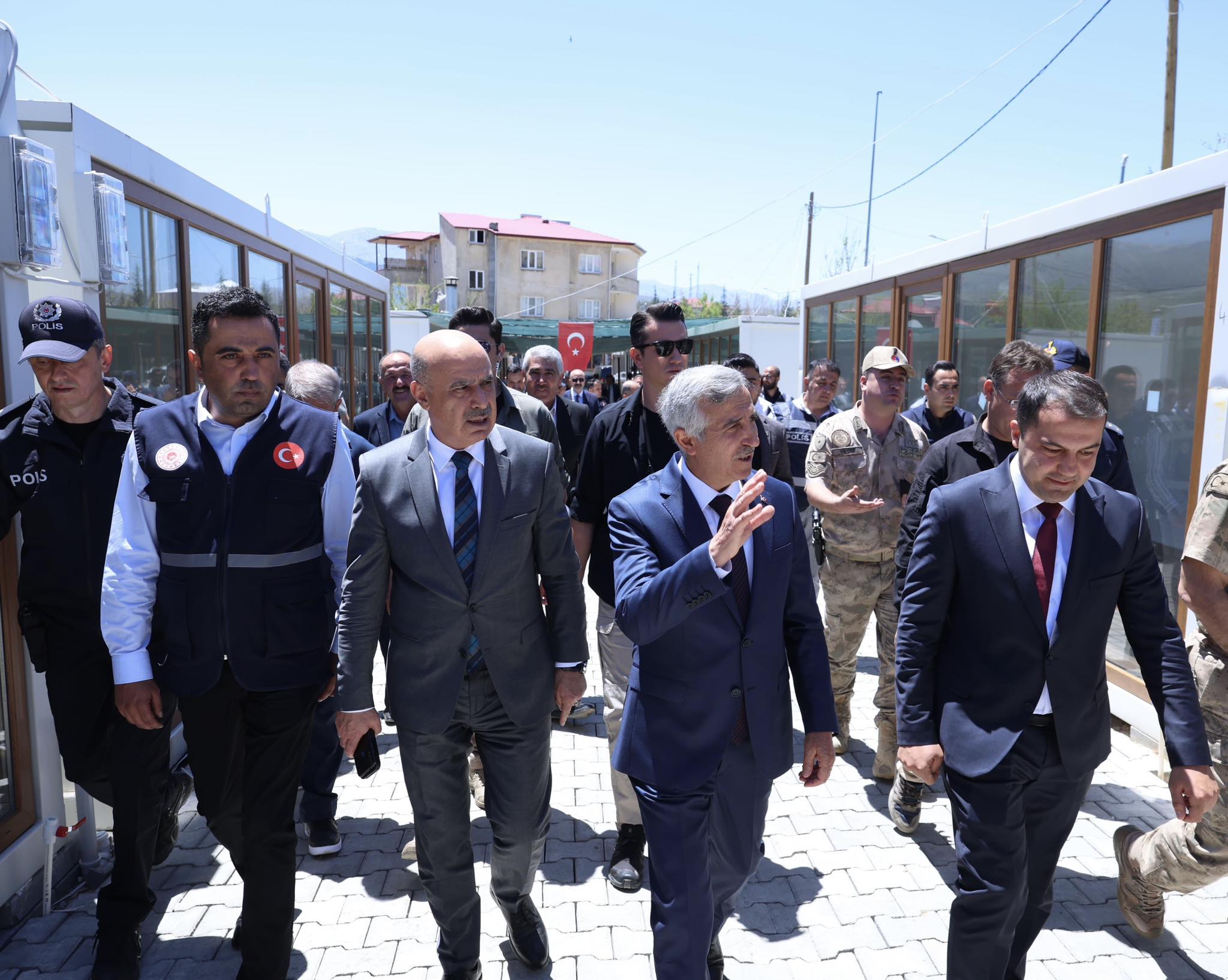 Vali Ünlüer Ekinözü’nde Önemli Temaslarda Bulundu5