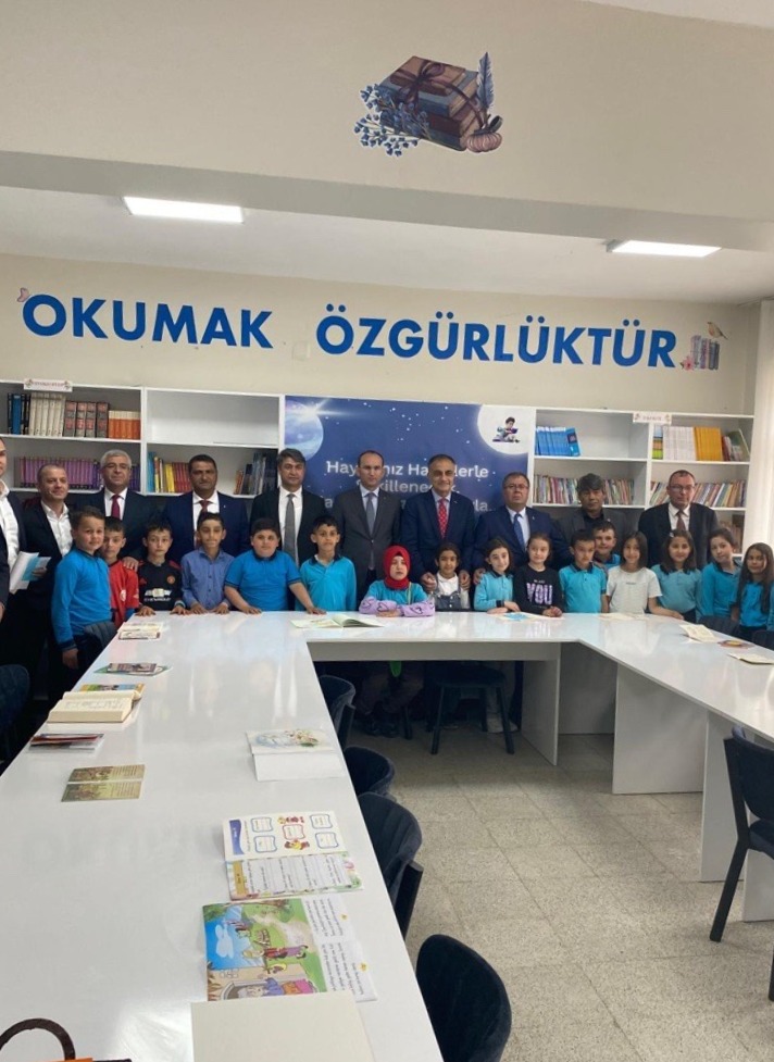 Yaren Çocuk Kütüphaneleri