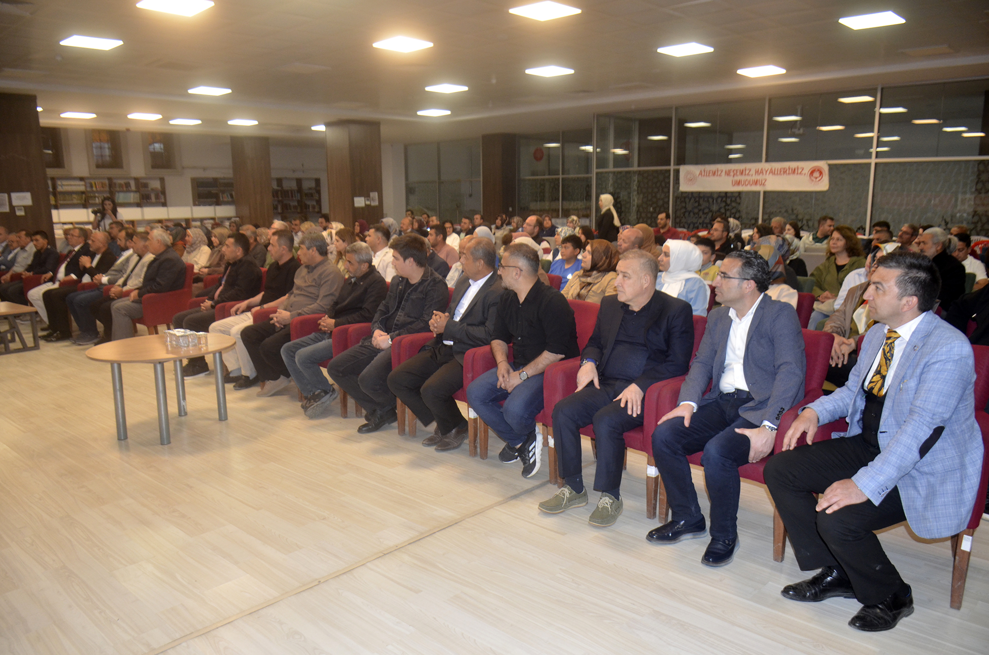 Yeniden Aileye Sığınmak (3)