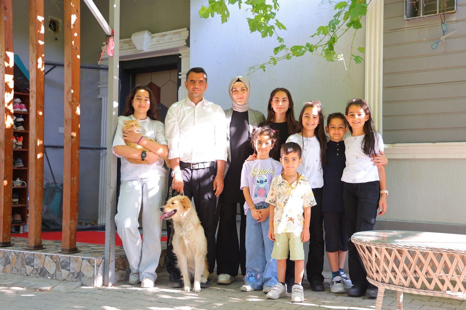 7 Çocuklu Öğretmen Çift Tebessüm Ettirdi (6)