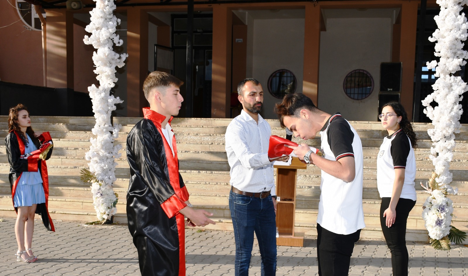 Afşin Anadolu Lisesi’nde Mezuniyet Coşkusu Yaşandı 5