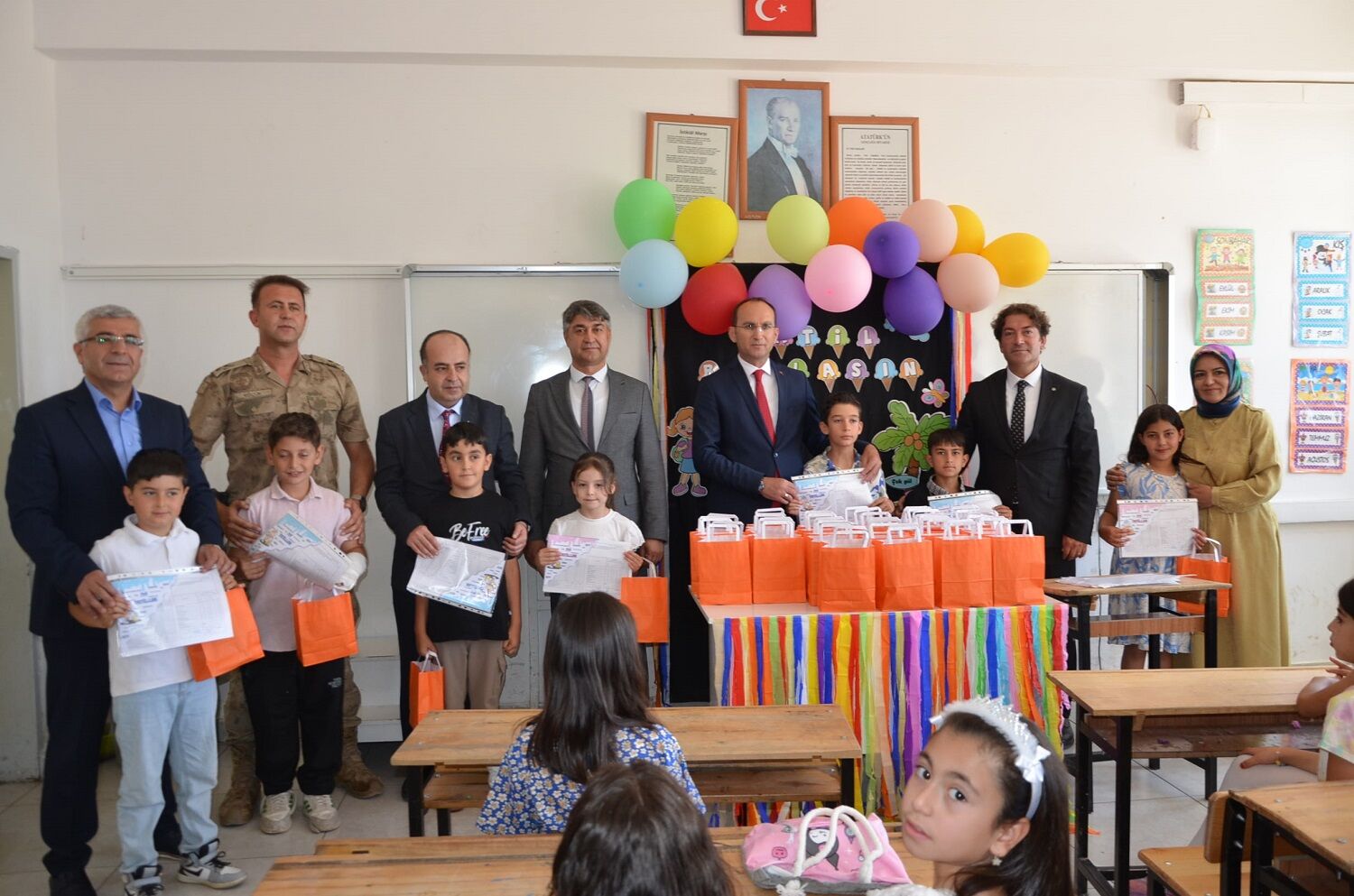 Afşin’de 16 Bin 589 Öğrenci Karne Sevinci Yaşadı (23)