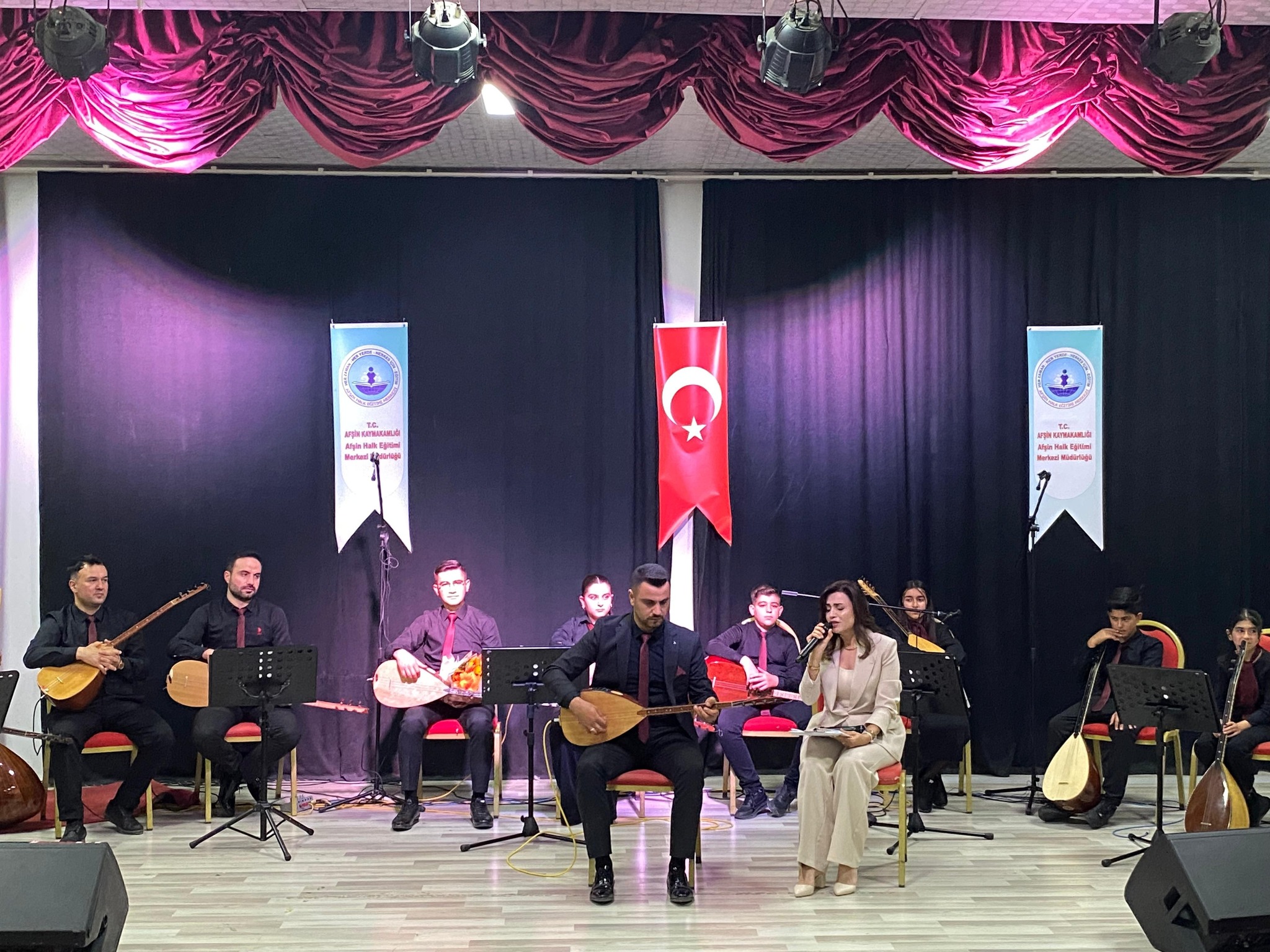 Afşin’de Halk Eğitim Merkezi’nden Türk Halk Müziği Konseri6