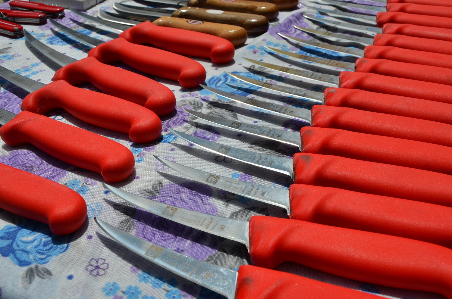 Afşin'de Kurban Bayramı Öncesi Bıçak Bileme Mesaisi Hız Kazandı (5)