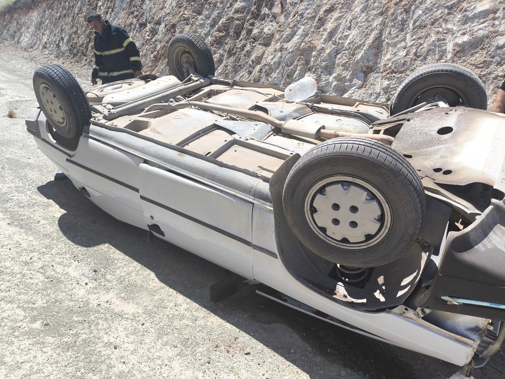 Afşin’de Otomobil Takla Attı 2 Yaralı (4)
