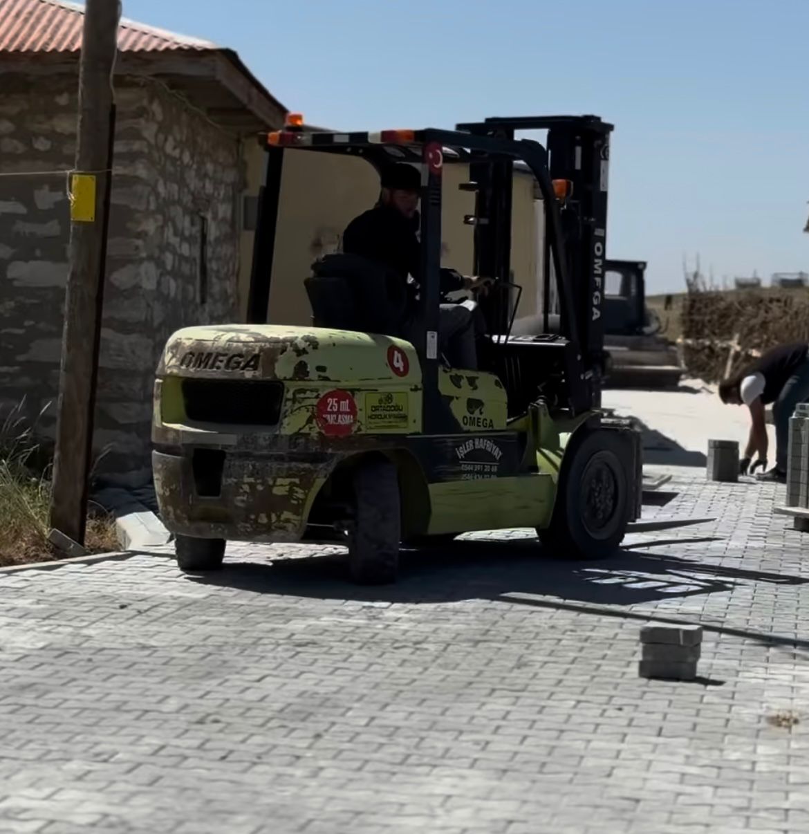 Afşin’de Parke Seferberliği Tüm Hızıyla Devam Ediyor (5)