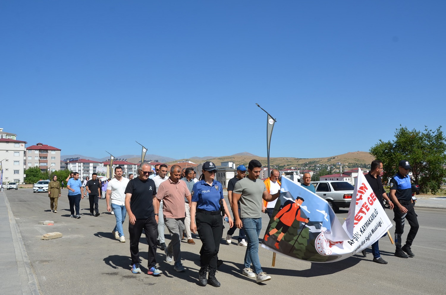 Afşin’de Sağlık İçin Yürüyüş Obeziteye Karşı İlk Adım Atıldı (12)