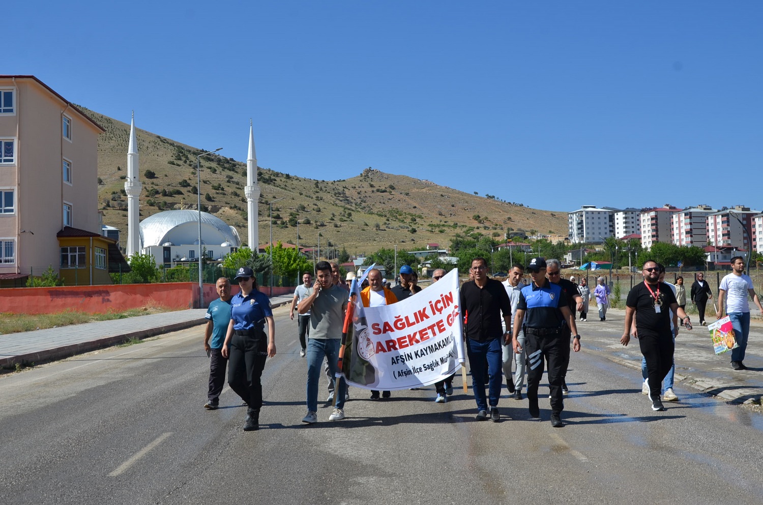 Afşin’de Sağlık İçin Yürüyüş Obeziteye Karşı İlk Adım Atıldı (17)