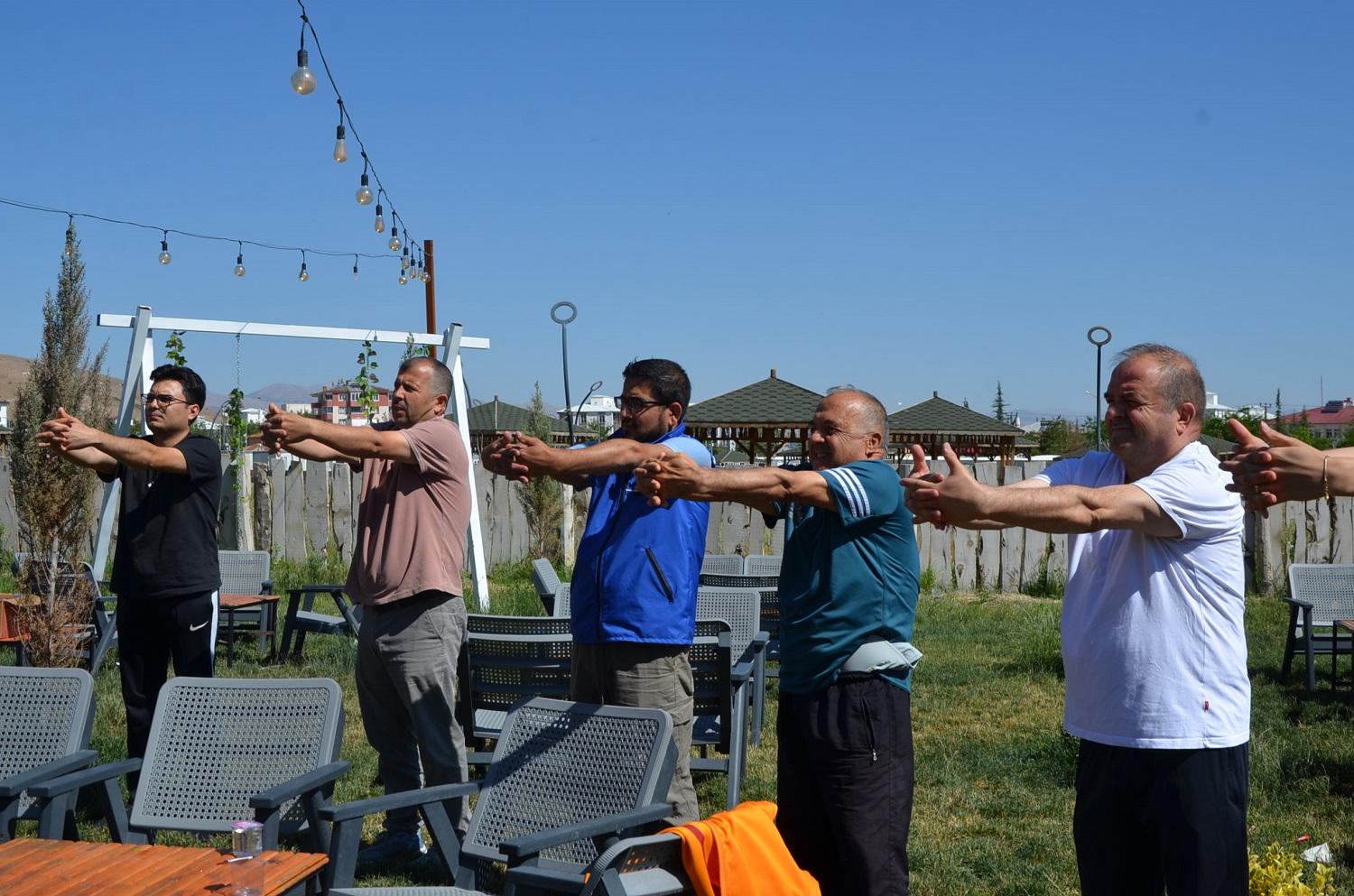 Afşin’de Sağlık İçin Yürüyüş Obeziteye Karşı İlk Adım Atıldı (3)