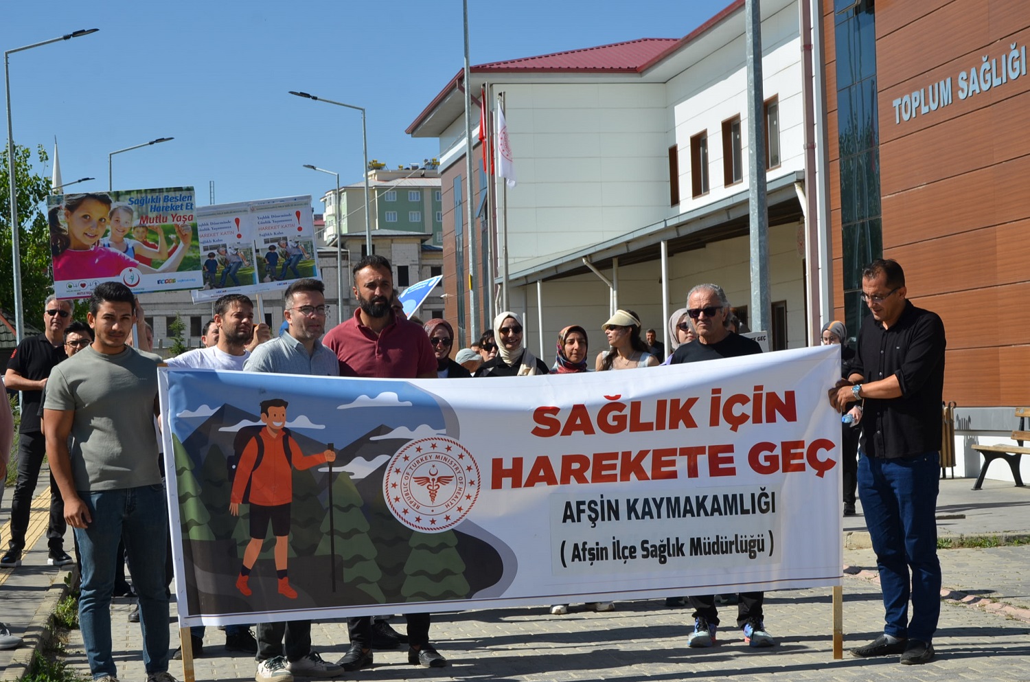 Afşin’de Sağlık İçin Yürüyüş Obeziteye Karşı İlk Adım Atıldı (6)