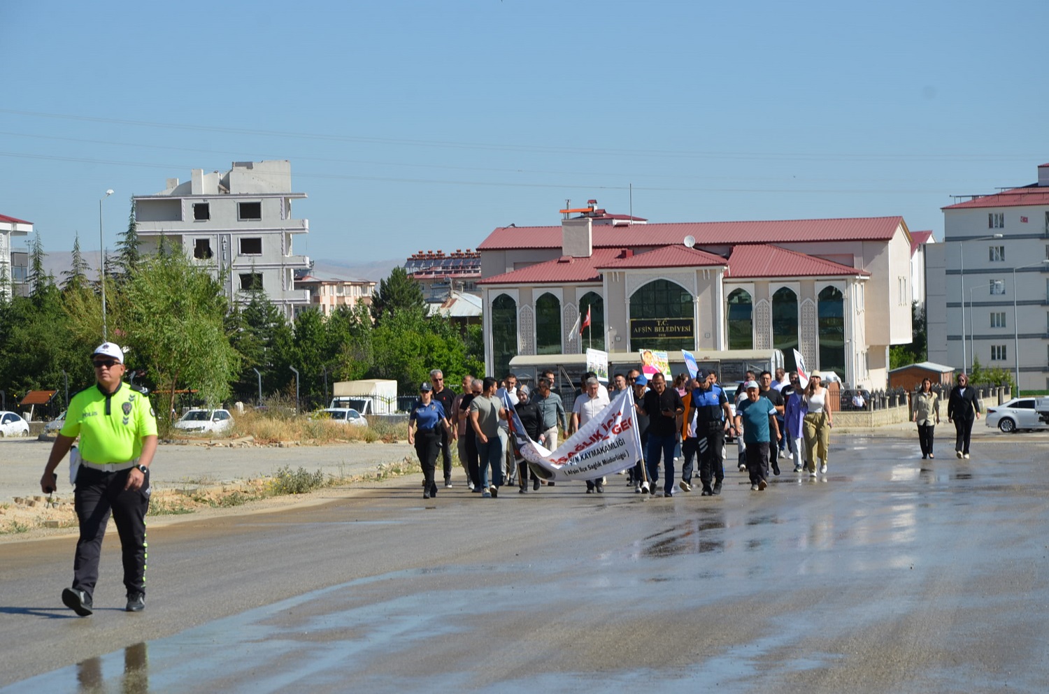 Afşin’de Sağlık İçin Yürüyüş Obeziteye Karşı İlk Adım Atıldı (9)