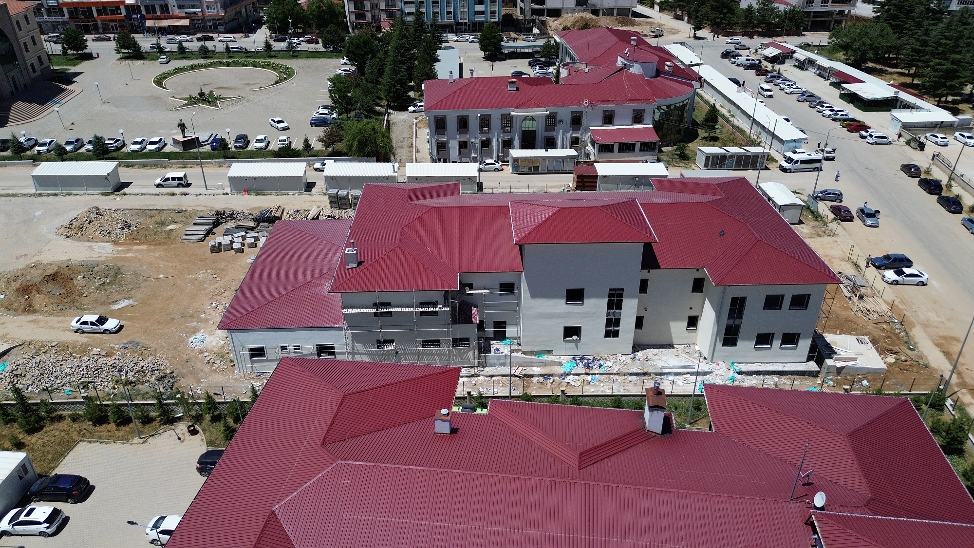 Afşin'de Sağlık İstasyonu Binası Yükseliyor (3)