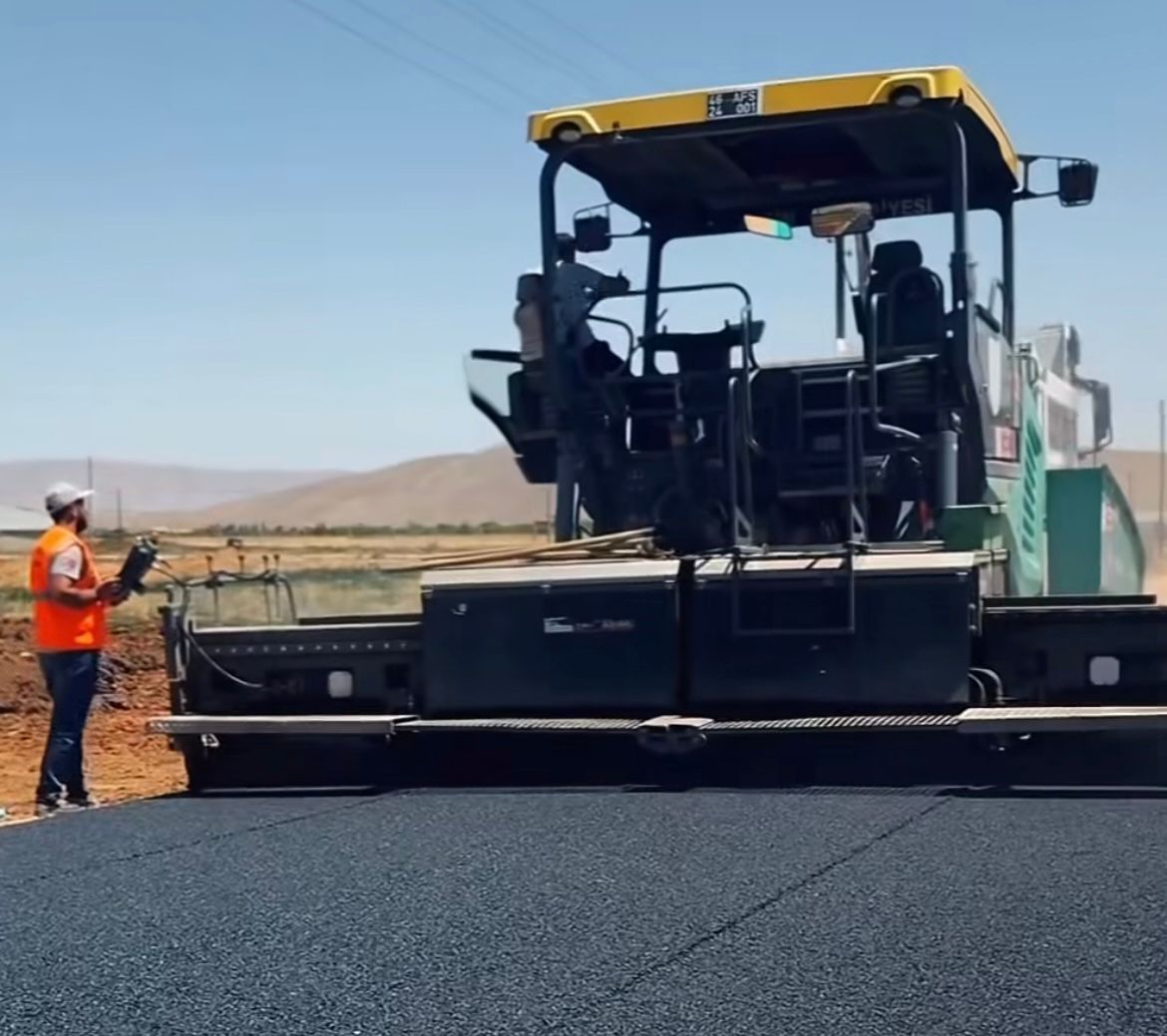 Afşin’de Yol Ve Altyapı Çalışmaları Tüm Hızıyla Sürüyor (3)