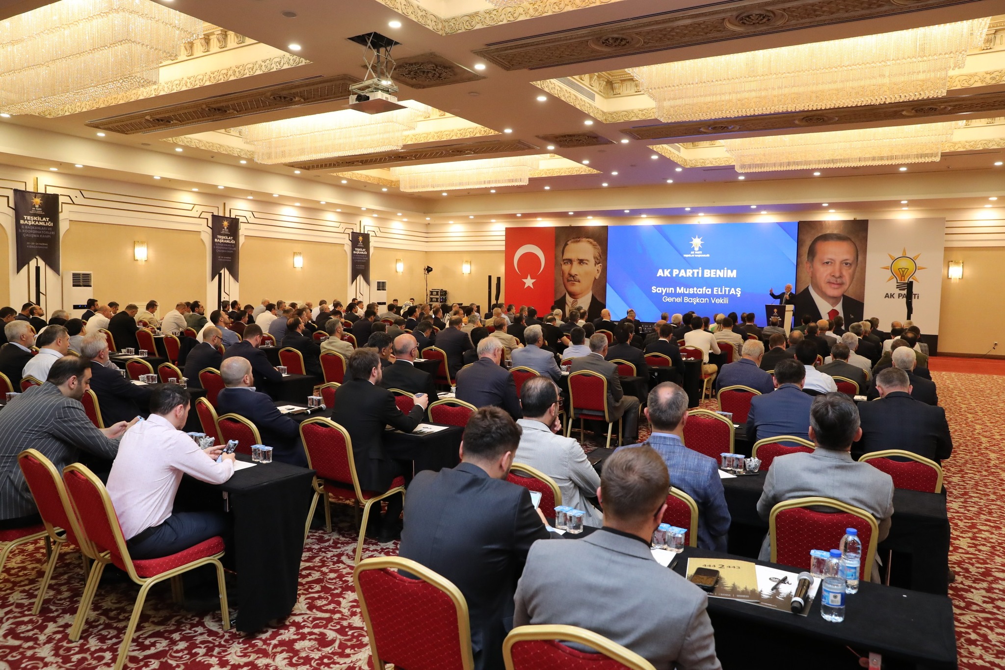 Ak Parti İl Başkanları Ve Koordinatörleri Kızılcahamam Kampında Bir Araya Geldi3