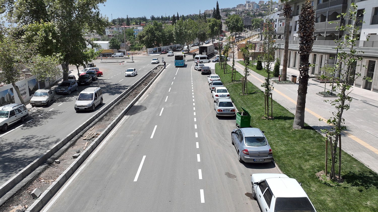 Azerbaycan Mahallesi’nin Yolları Büyükşehir’den (3)