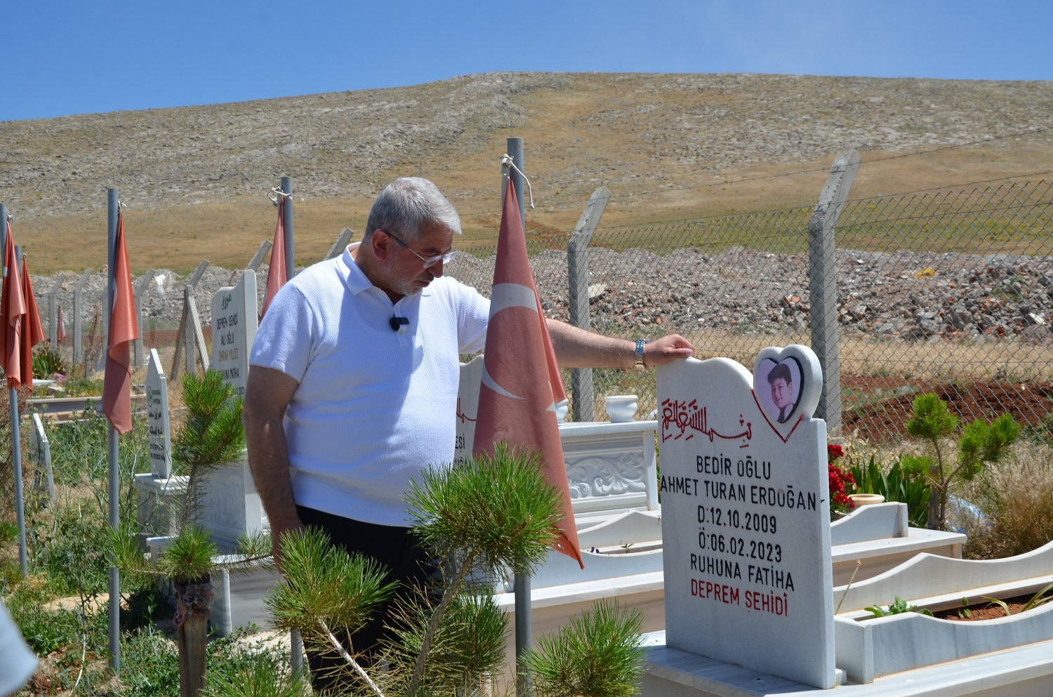 Başkan Aşgın, Her Afşin Ziyaretinde Deprem Şehitlerini Unutmuyor (4)