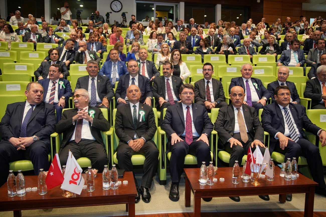 Başkan Görgel’den Türkiye Noterler Birliği Başkanı Alıcı’ya Tebrik (1)