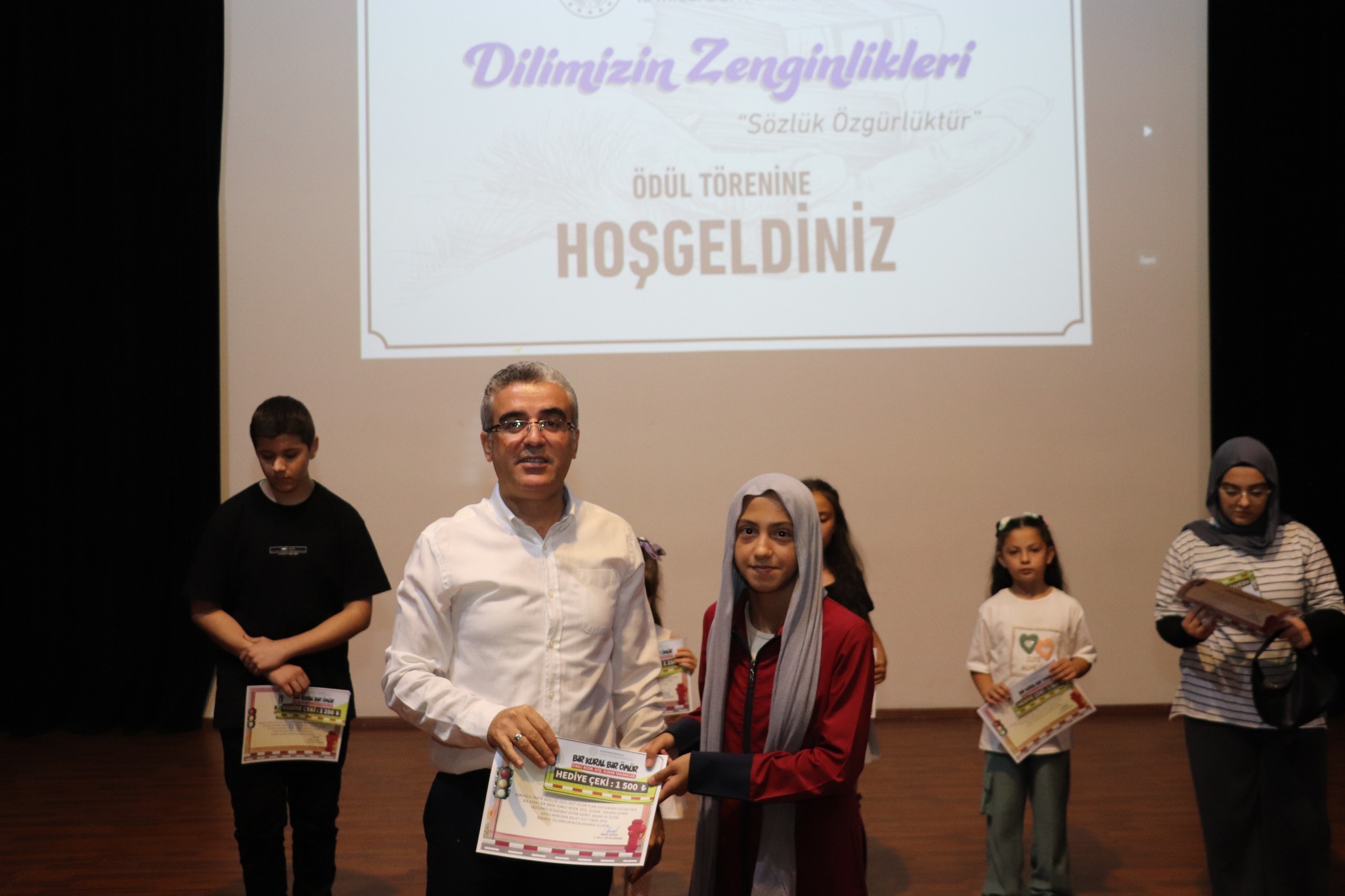 Bir Kural Bir Ömür Yarışmalarının Ödül Töreni Düzenlendi3