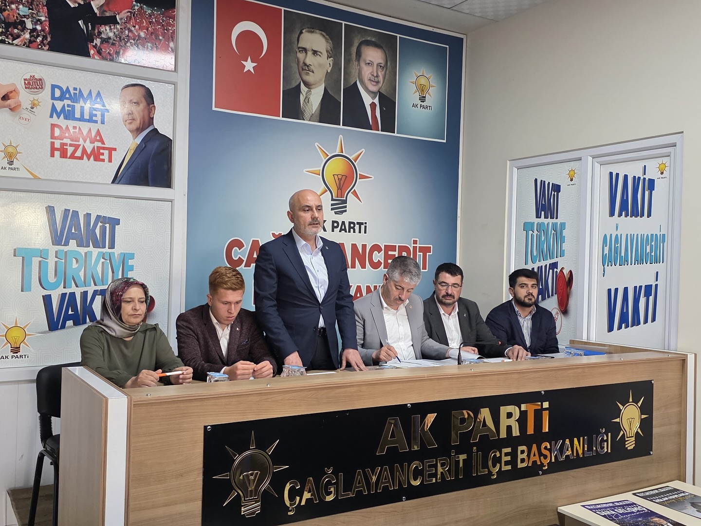 Çağlayancerit’te İlçe Yönetim Kurulu Toplantısı Gerçekleştirildi1