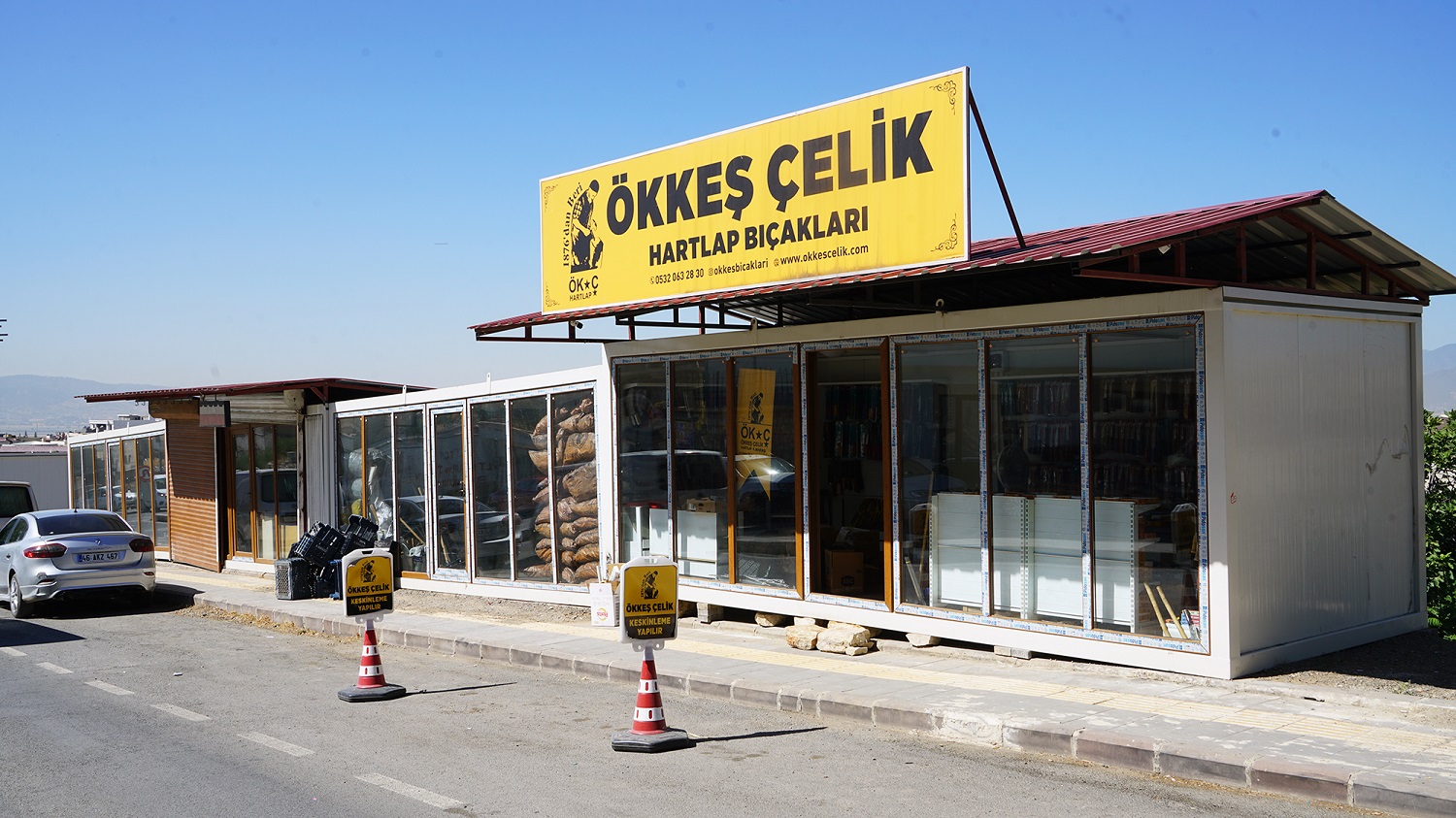 Demirci Esnafı, Geçici İş Yerlerinde Faaliyete Başladı (2)
