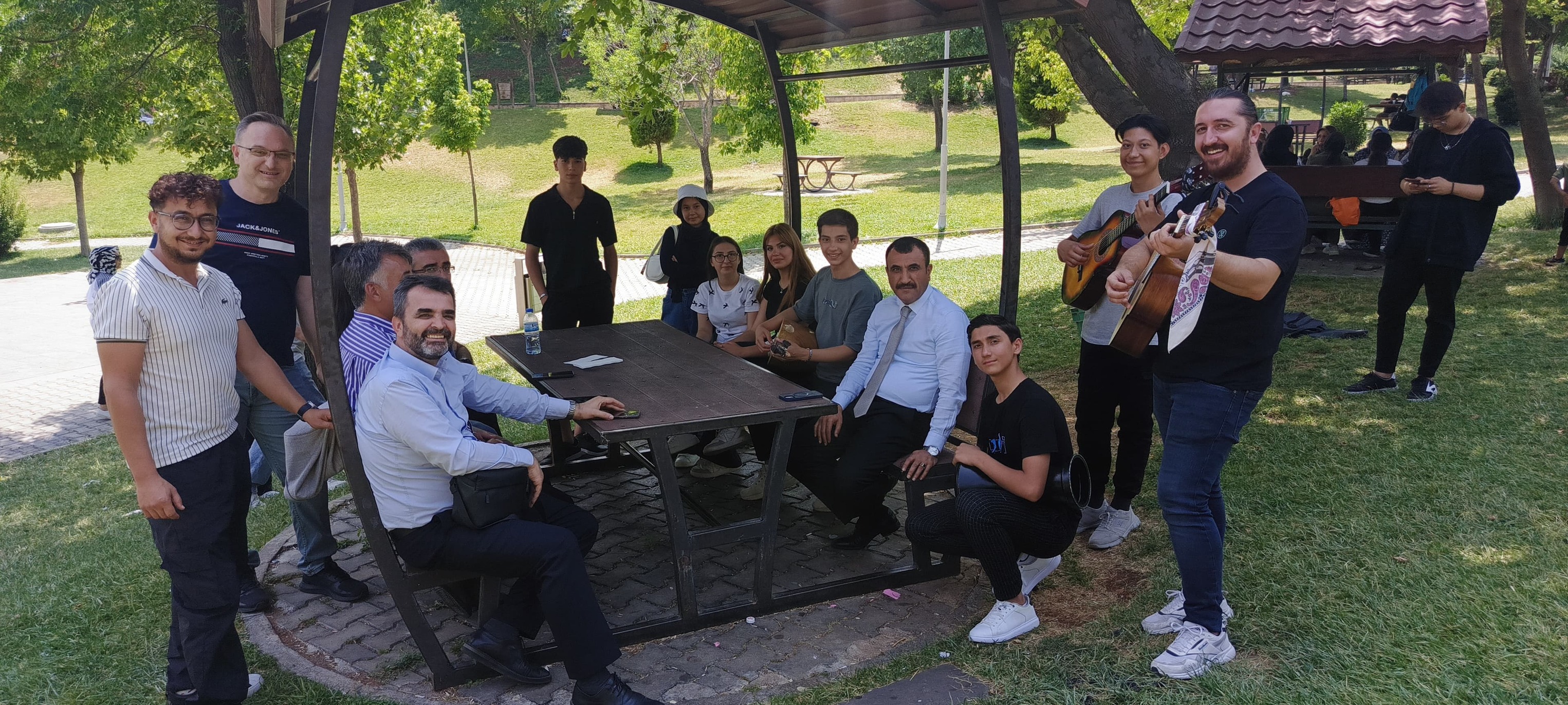 Güzel Sanatlar Lisesi’nde Moral Pikniği Düzenlendi