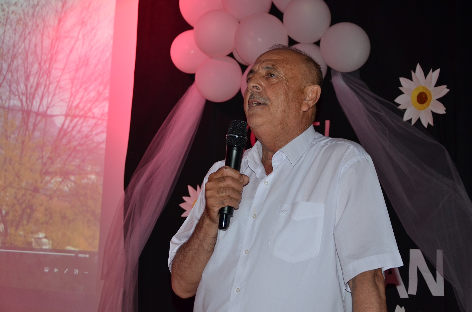 Karaoğlan Koleji'nden Unutulmaz Şiir Dinletisi (12)