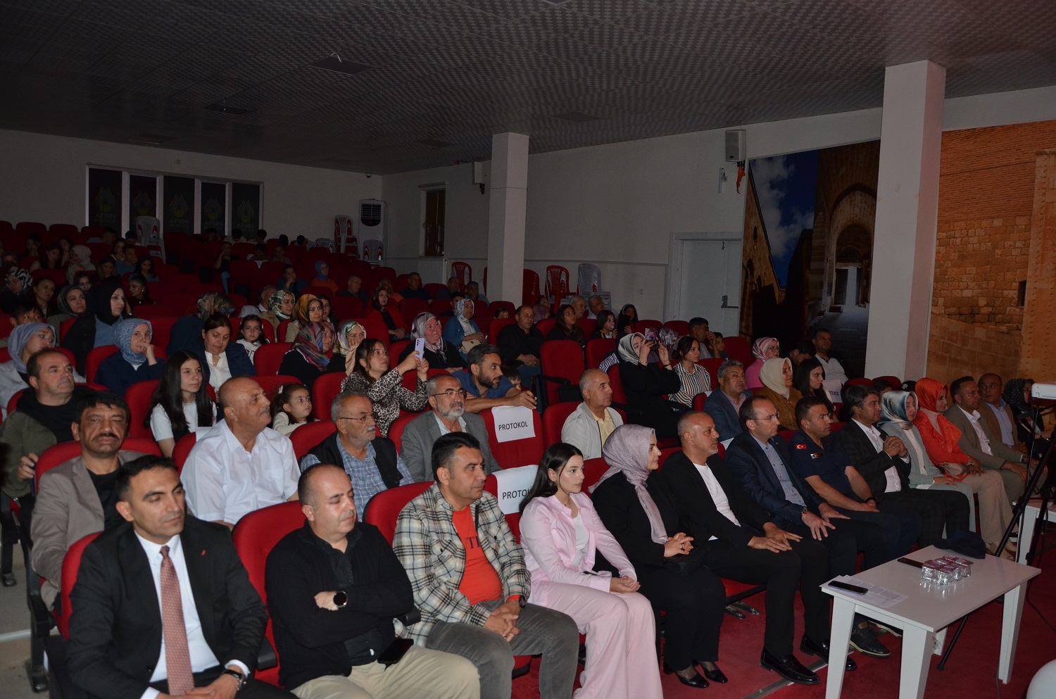 Karaoğlan Koleji'nden Unutulmaz Şiir Dinletisi (3)