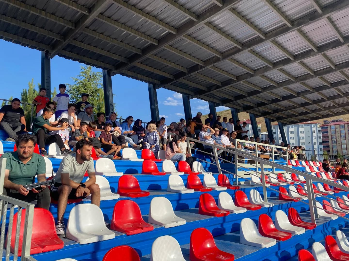 Kaymakam Sarıdoğan, 1. Amatör U13 Ligi B Grubu Mücadelesini Tribünden İzledi2