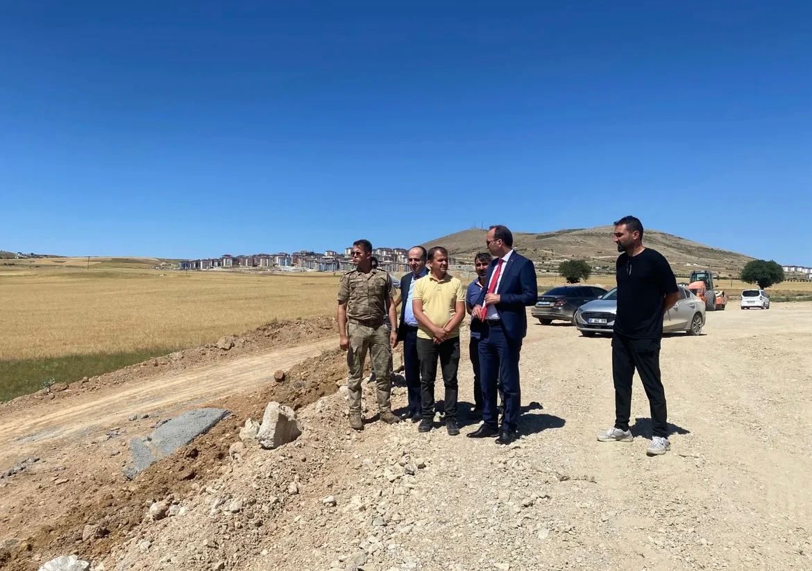Kaymakam Sarıdoğan, Göksun Afşin Elbistan Yol Çalışmalarını İnceledi (6)