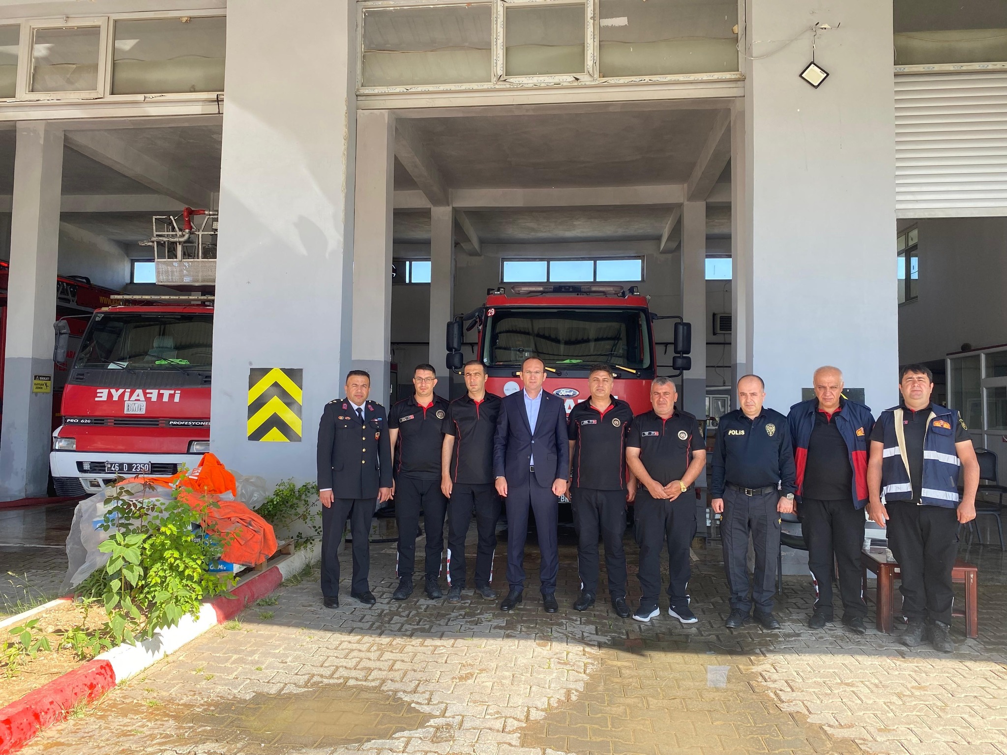 Kaymakam Sarıdoğan, Görev Başındaki Personelle Bayramlaştı (3)