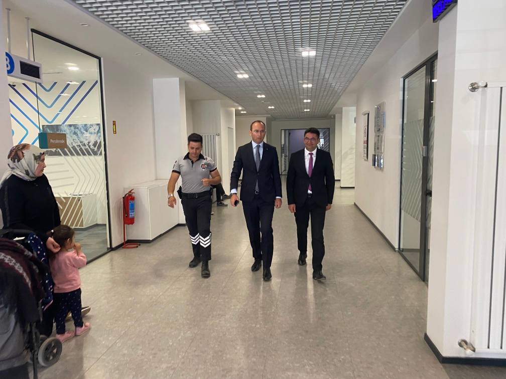 Kaymakam Sarıdoğan’dan Bankalara Ziyaret  (6)