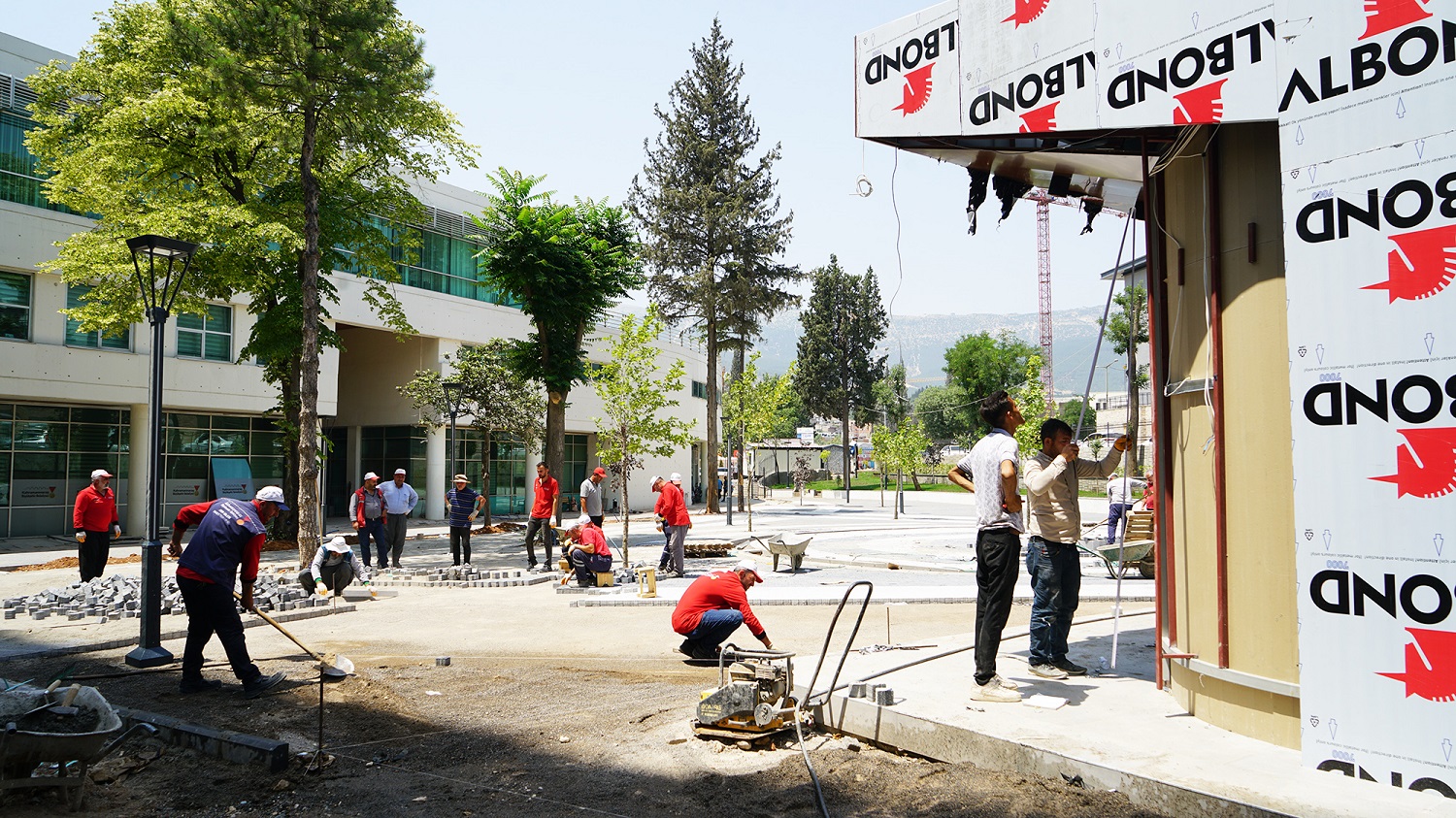 Kırk Altı Meydan Hizmete Hazırlanıyor (3)