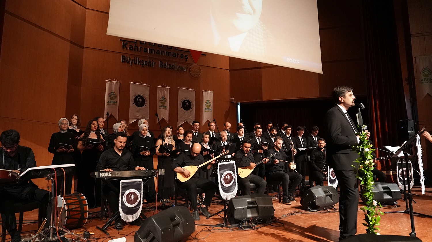 Mahzuni Şerif’in Türküleri, Şehrinde Sevenleri İçin Yükseldi (2)