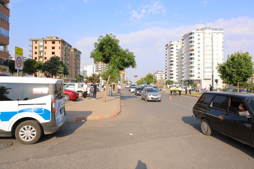 Otomobilin Çarptığı Yaya Hayatını Kaybetti 1
