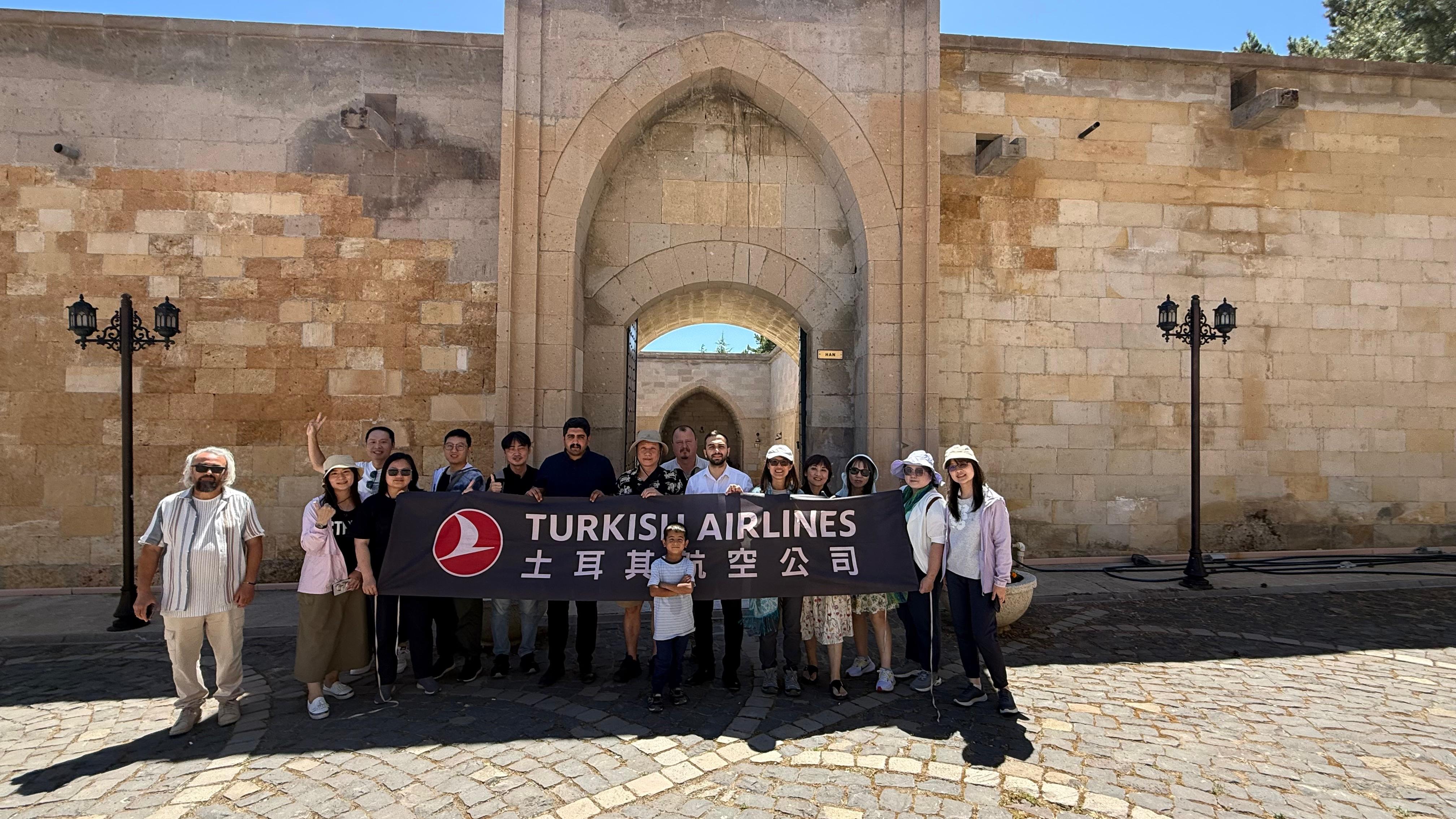 Tayvanlı Turistler, Eshab I Kehf Külliyesi’ni Ziyaret Etti 3