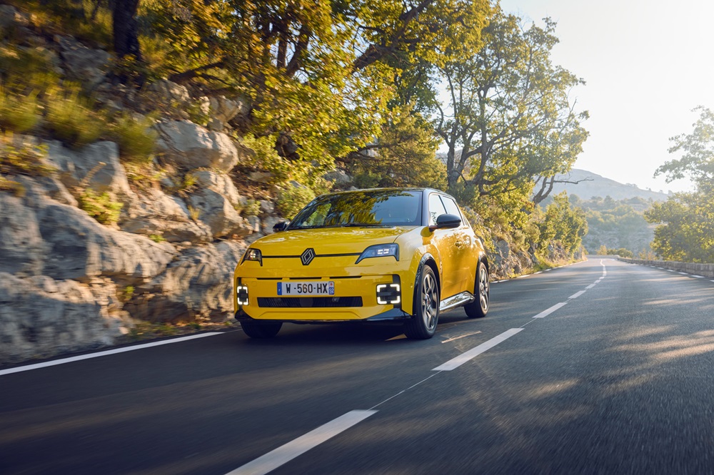 1751352546 Continental Pp Renaultr5