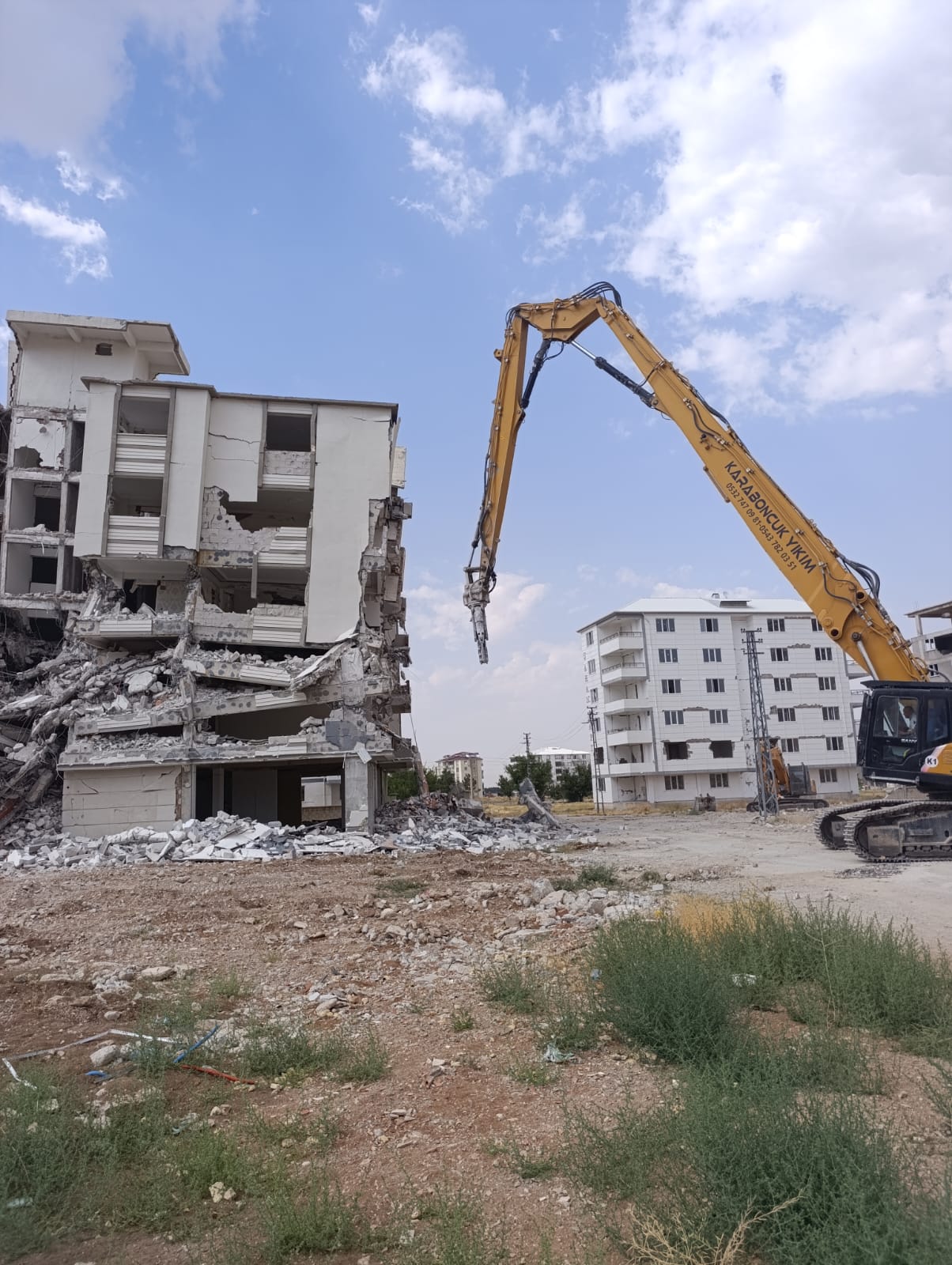 Afşin Kaymakamlığı’ndan Yıkım Ve Enkaz Kaldırma Açıklaması (5)
