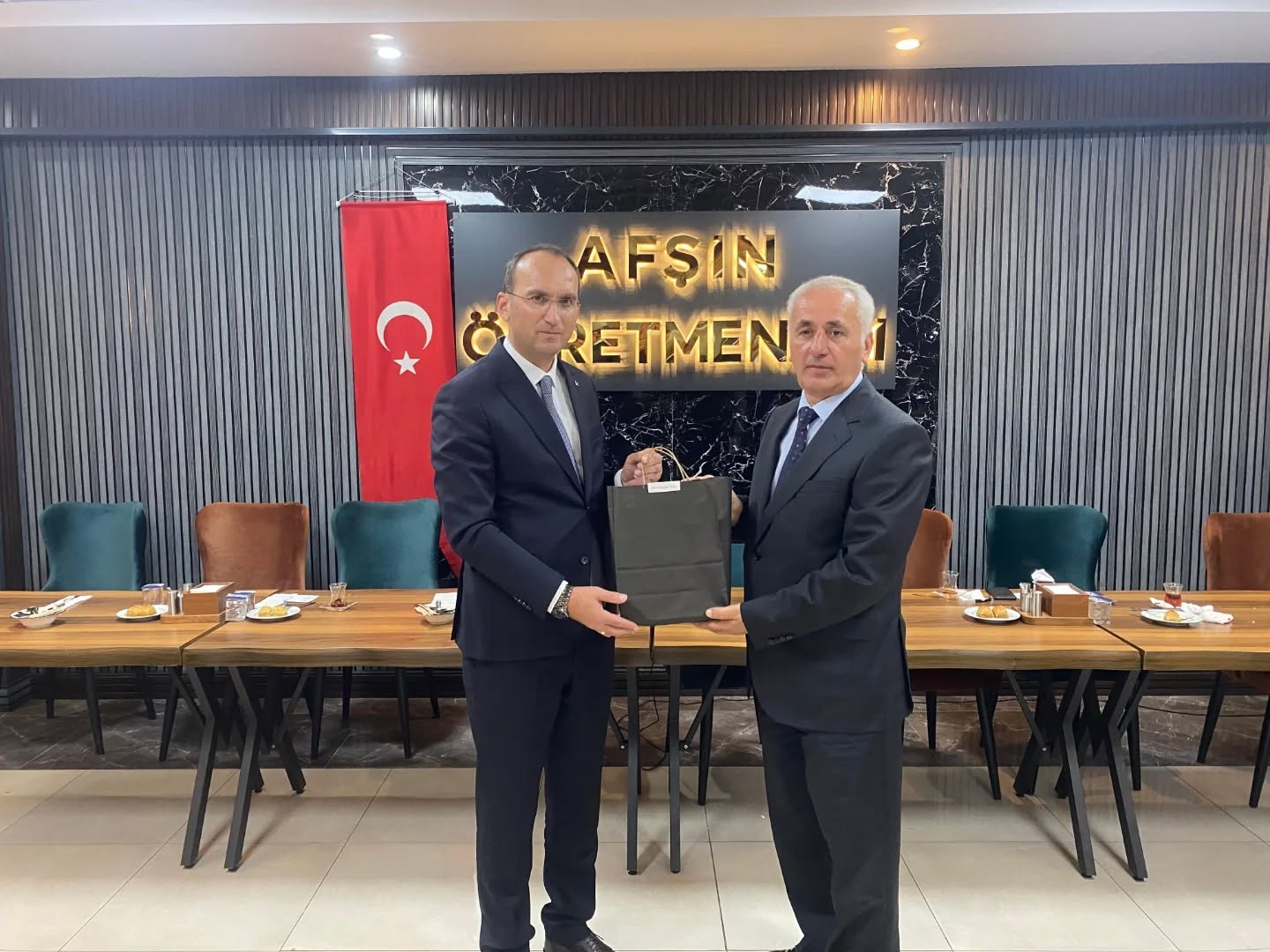 Afşin Vergi Dairesi'nde Yemin Töreni Ve Veda Programı Düzenlendi3