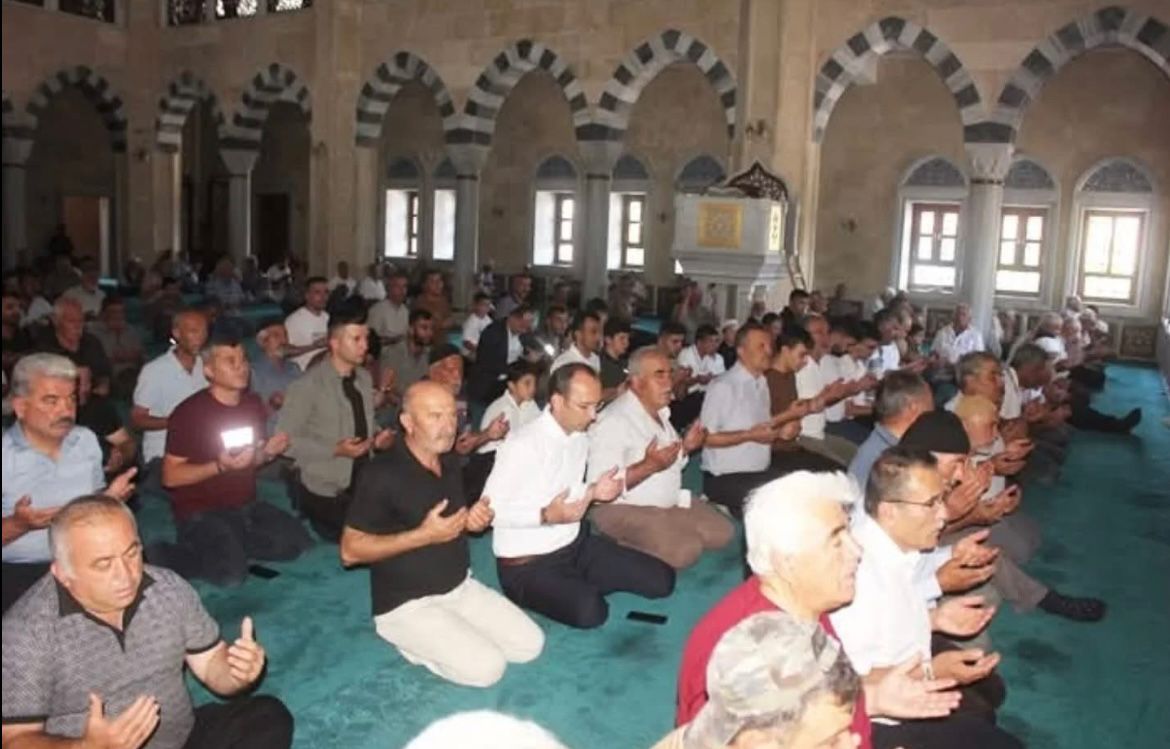 Afşin’de 15 Temmuz Demokrasi Ve Millî Birlik Günü Etkinlikleri Başladı (3)