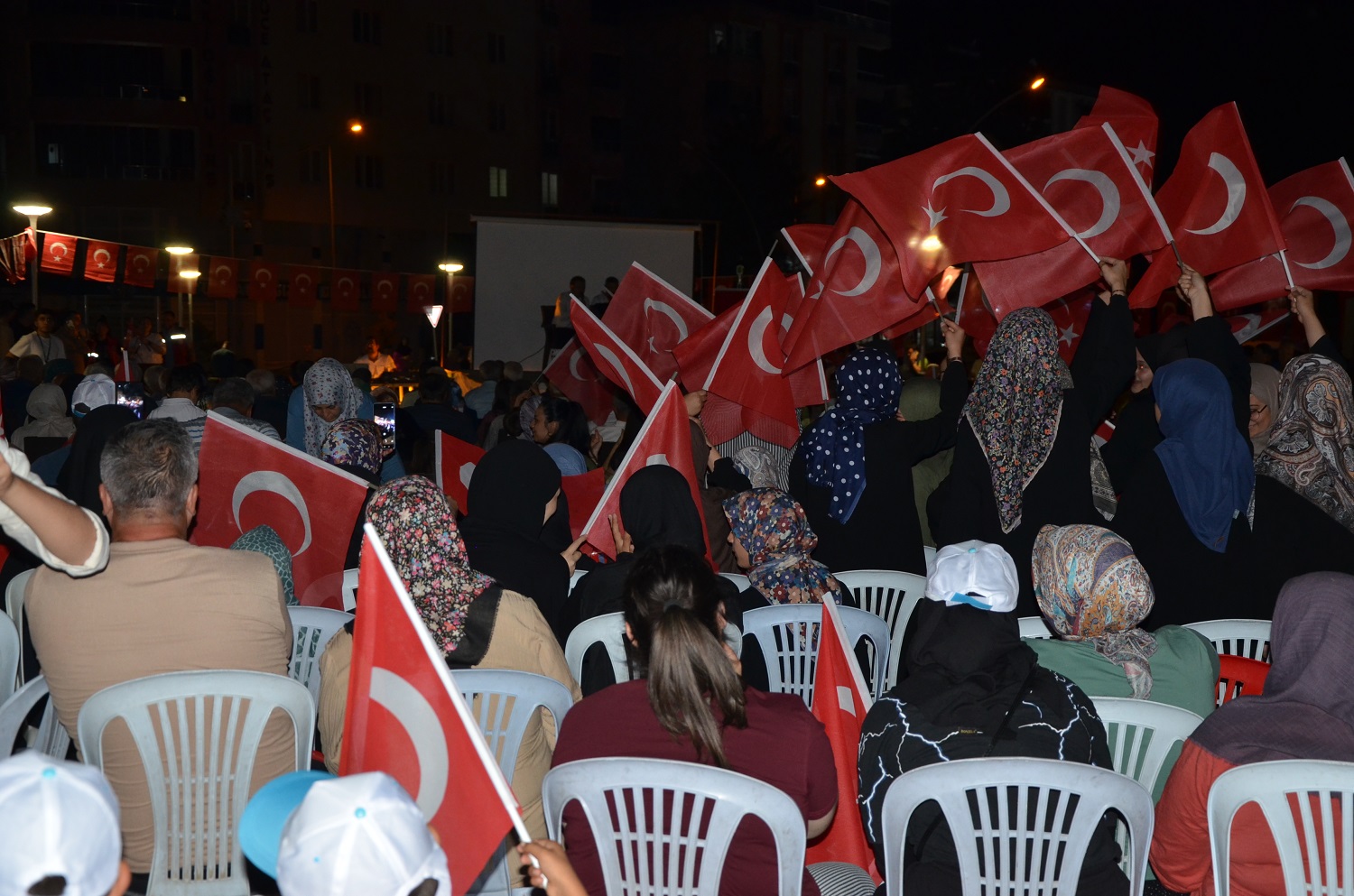 Afşin’de 15 Temmuz Şehitleri Dualarla Anıldı (10)