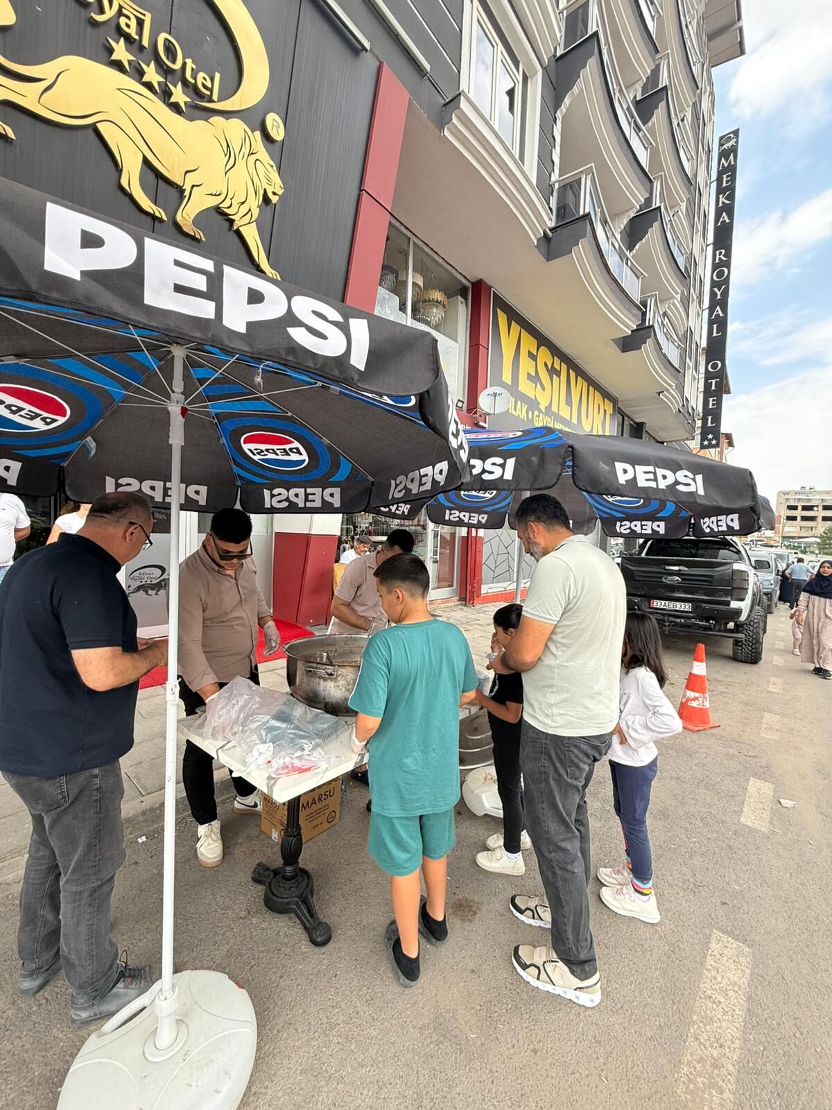 Afşin’de 3 Bin Kişiye Aşure İkramı Yapıldı (5)