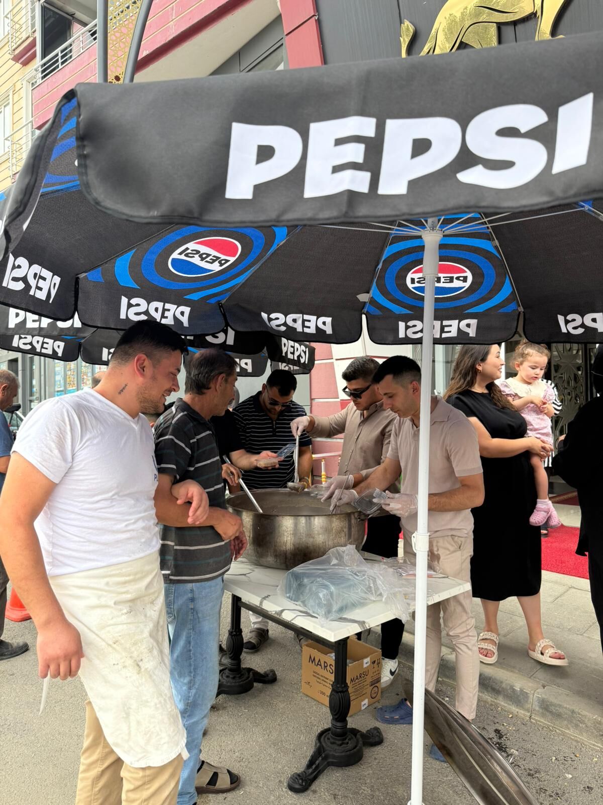 Afşin’de 3 Bin Kişiye Aşure İkramı Yapıldı (6)