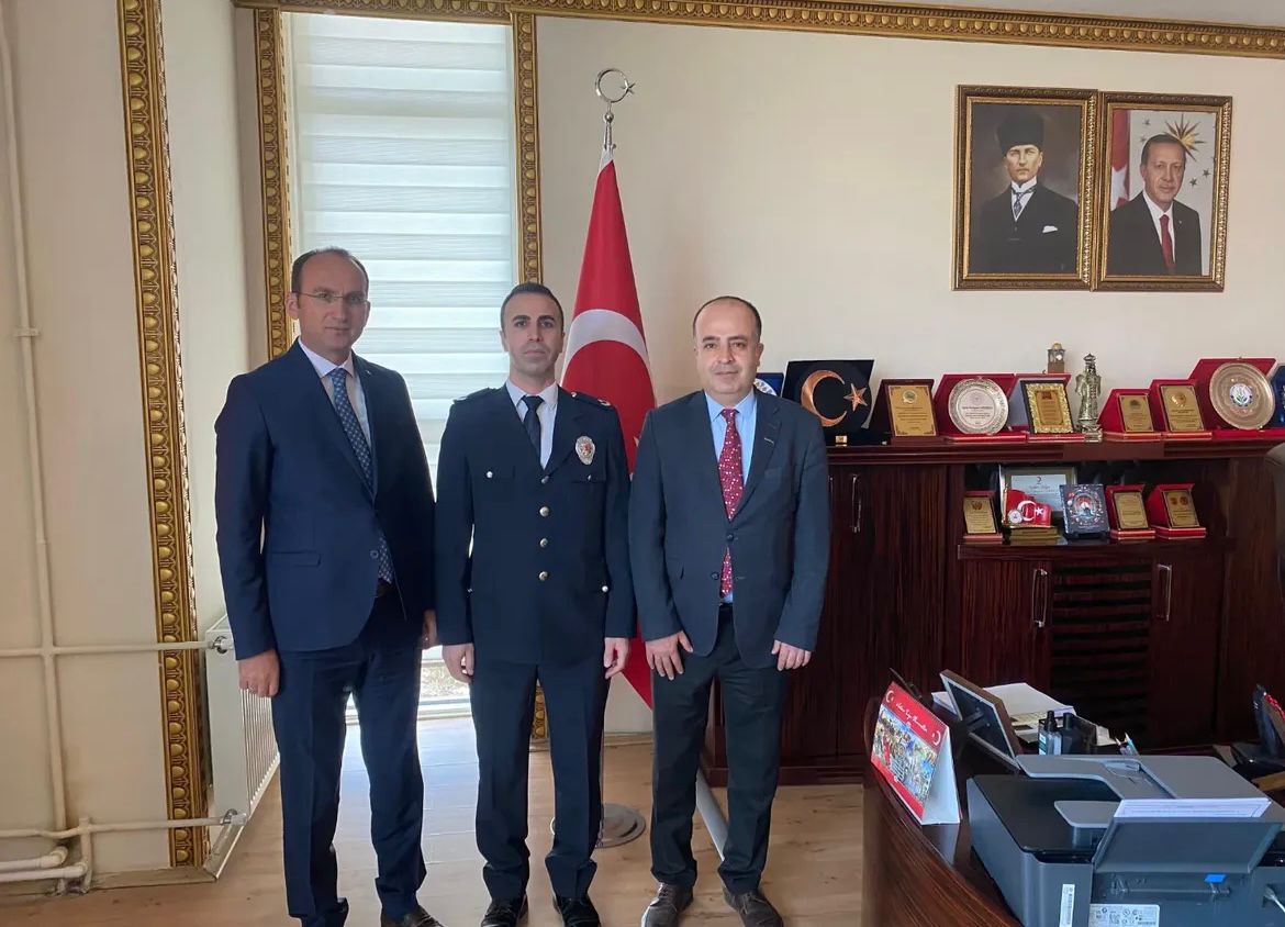 Afşin’de Emniyet Personeline Yeni Rütbeleri Takdim Edildi (6)