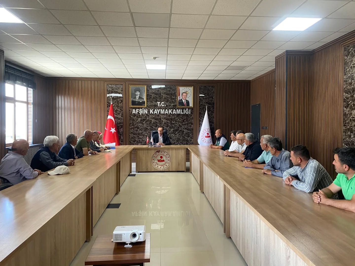Afşin'de Tarımsal Sulama Ve Su Kullanımı Değerlendirme Toplantısı Yapıldı1