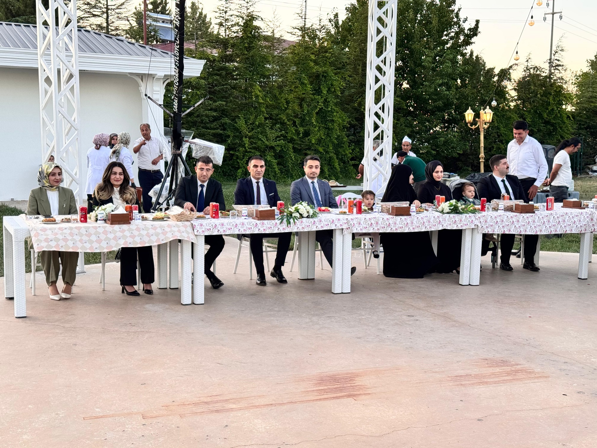 Afşin’de Tayini Çıkan Hakim Ve Savcılara Veda Yemeği Düzenlendi (5)-1