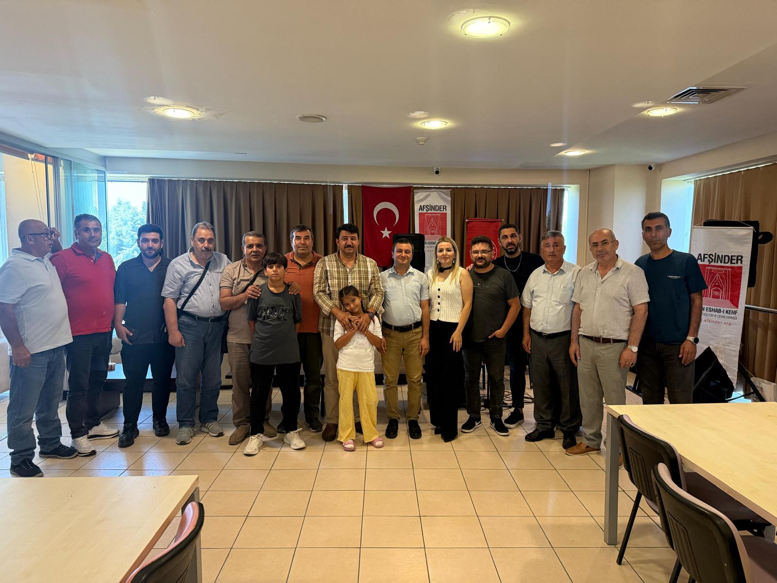 Afşi̇nder Yönetiminden Zeytinburnu Huzurevine Anlamlı Ziyaret13