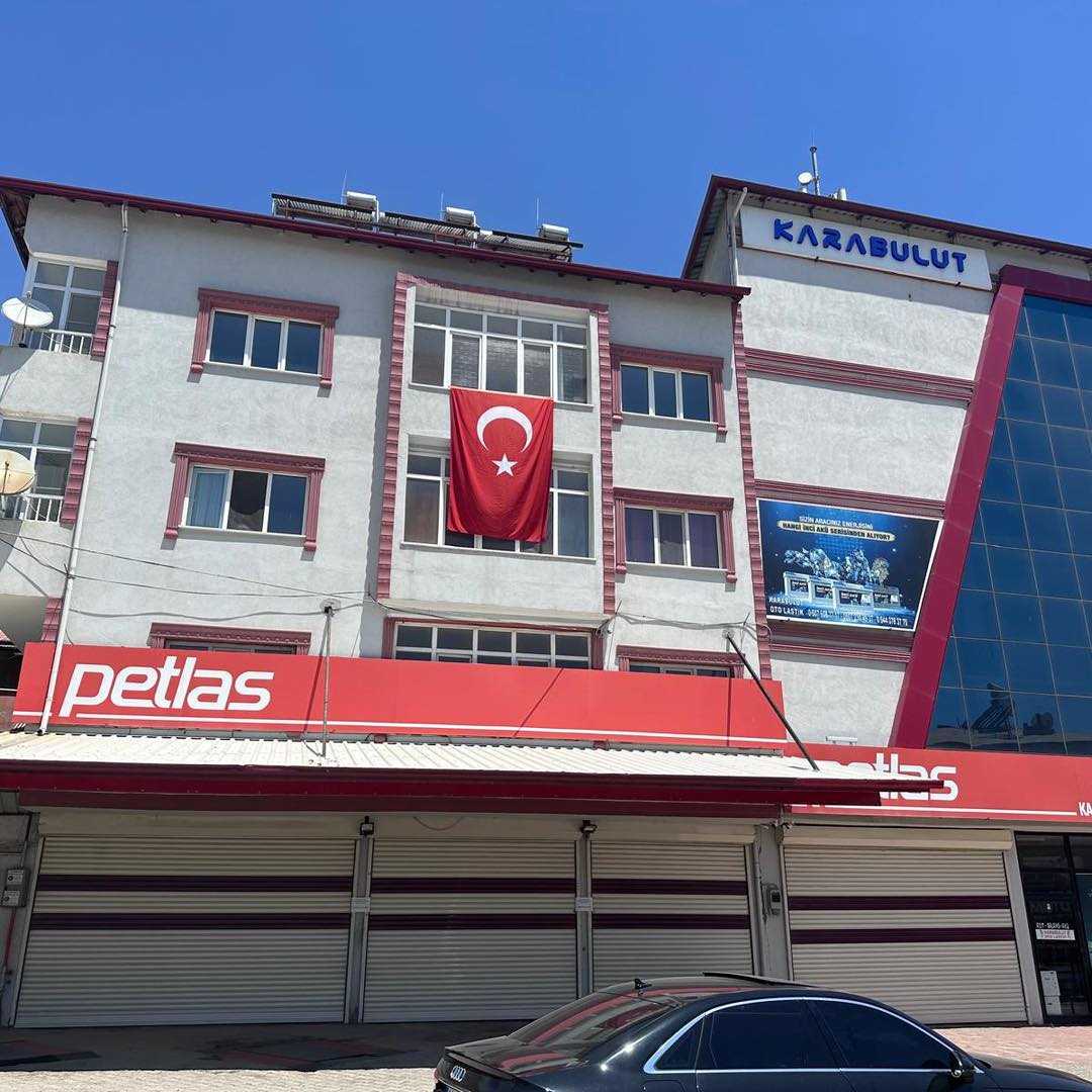 Ak Parti Afşin İlçe Başkanlığı, 15 Temmuz Demokrasi Ve Millî Birlik Günü’nde Şehri Bayraklarla Donattı1